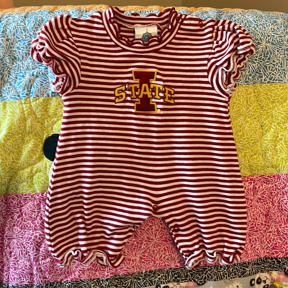 Creative Knitwear Iowa State Baby Girls Romper sz 3-6 Months 100% cotton Striped